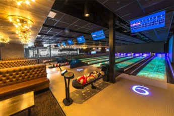 skylanes-scottsdale-hero-768x512