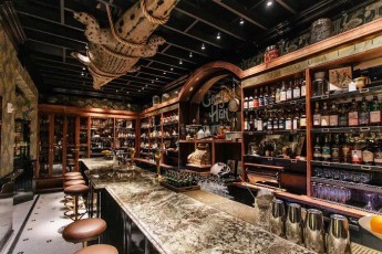 platform-18-at-century-grand-phoenix 7