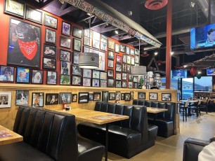 Uncle Bears Grill Tap - Queen Creek is a American Restaurant